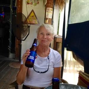 Meet your Posher, Cindi